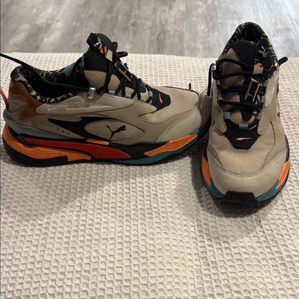 Puma Tan and Orange Athletic Shoes